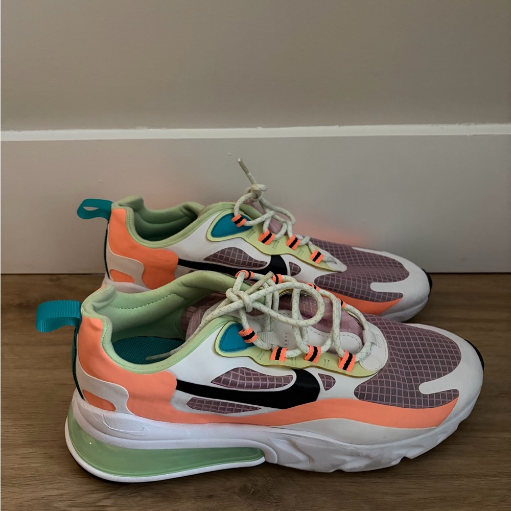 Nike Air Max 270 React - Light Arctic Pink